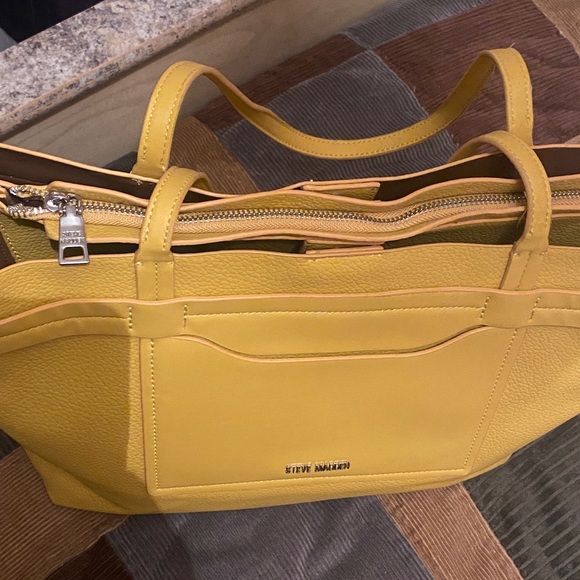Steve Madden Mustard Yellow Tote Bag - Picture 5 of 5